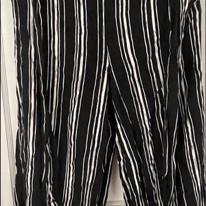 Women’s Wide Leg Striped Flowy Pants w/ Belt